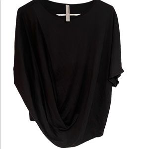 Athleta size M black top.